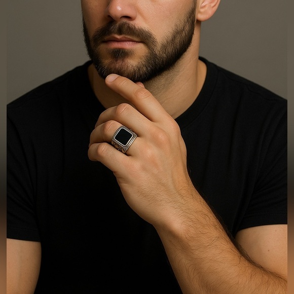 2145- Black Handmade Natural Stone Men's Ring Size 7 NWT - Picture 1 of 9